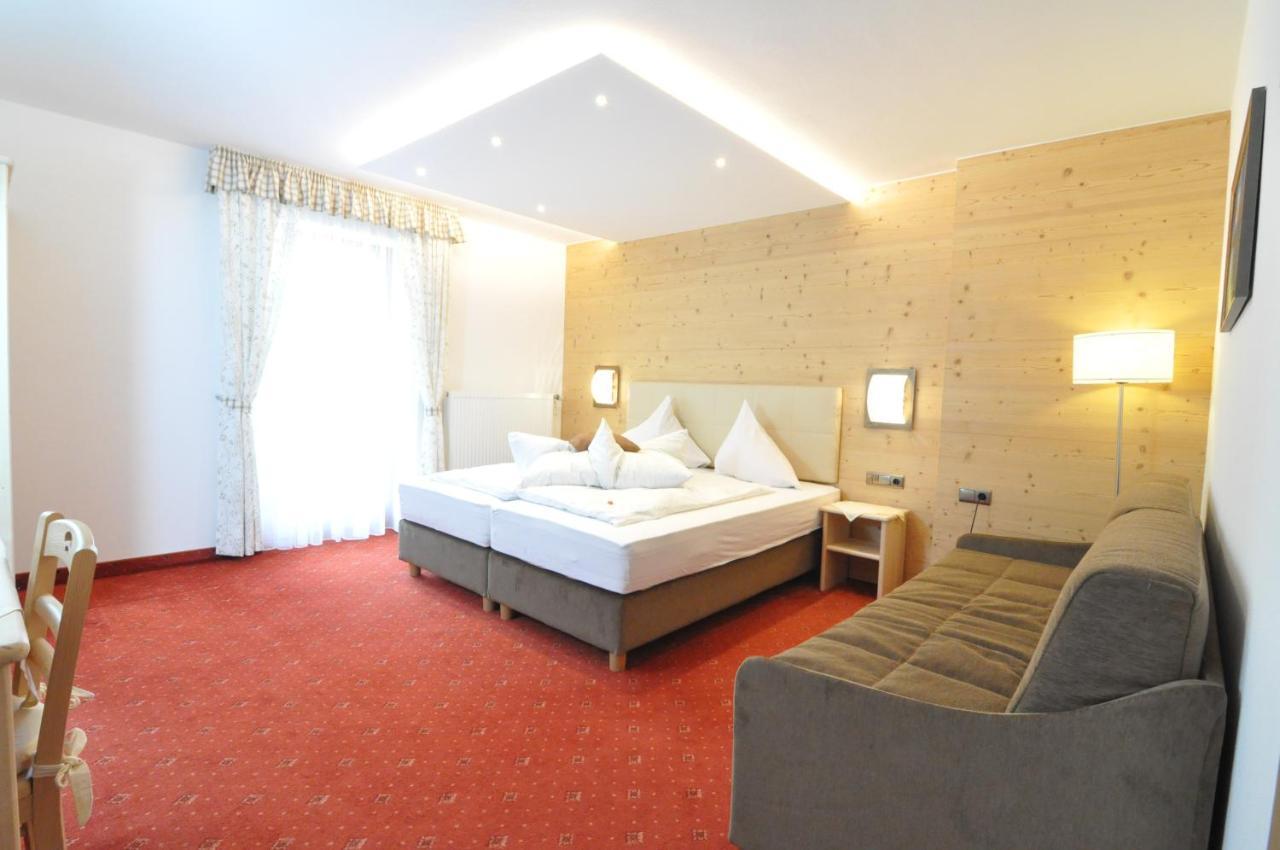 Hotel Traube - סטלביו מראה חיצוני תמונה