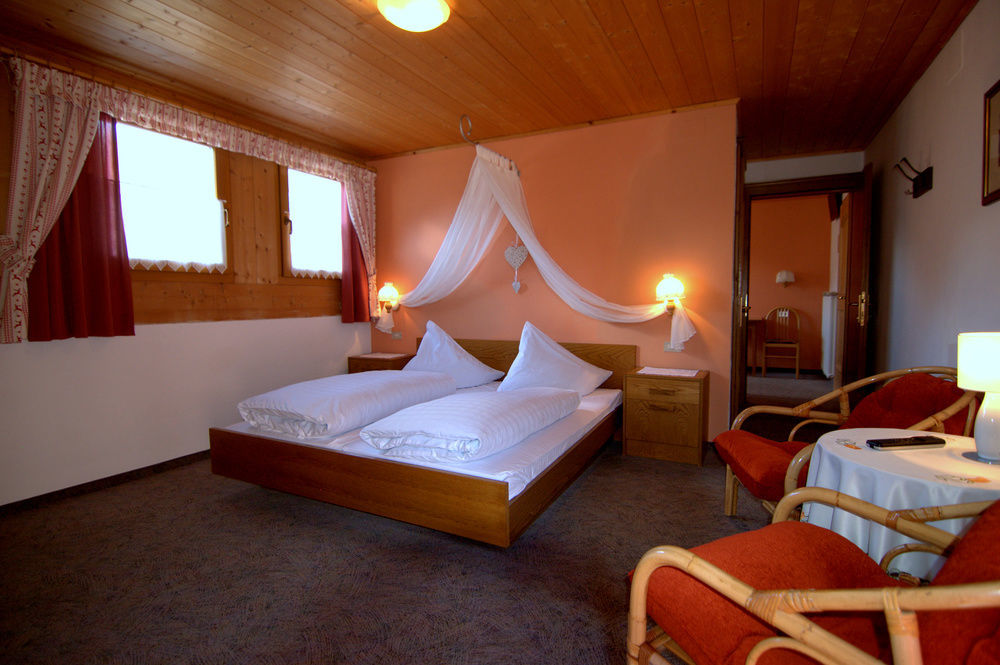 Hotel Traube - סטלביו מראה חיצוני תמונה